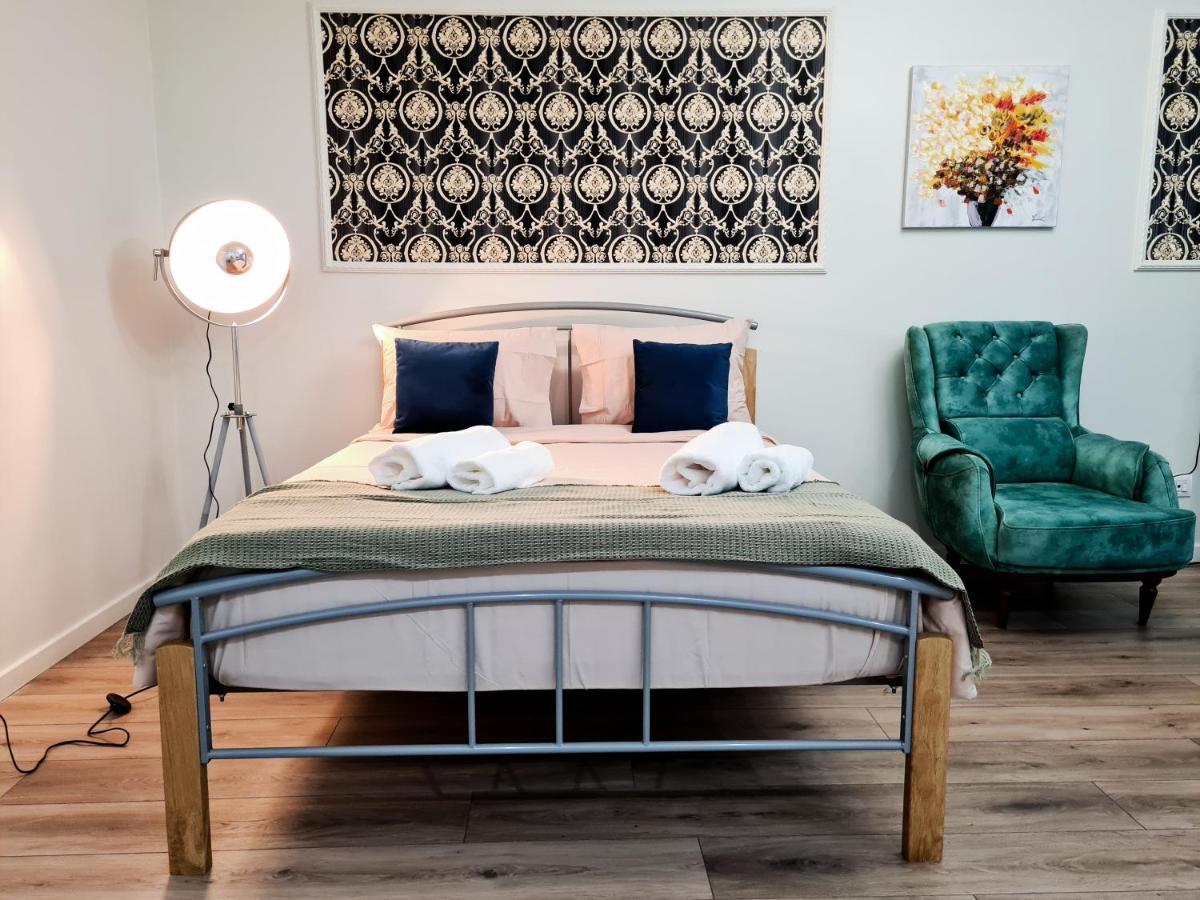 Апартаменты 5* Luxury Near Avram Iancu Sq New. Private Parking Клуж-Напока Экстерьер фото