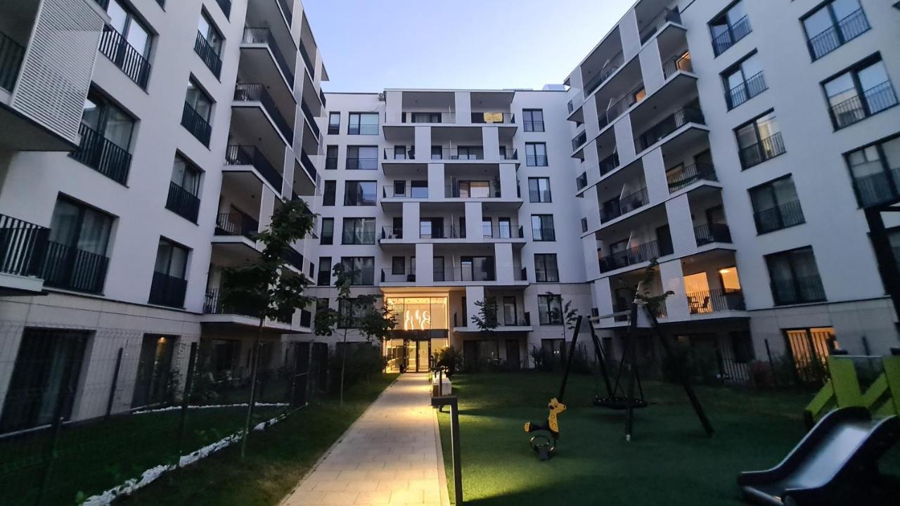 Апартаменты 5* Luxury Near Avram Iancu Sq New. Private Parking Клуж-Напока Экстерьер фото