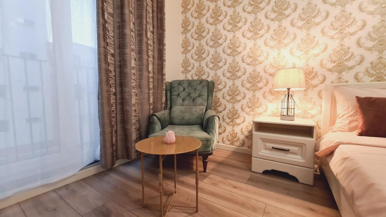 Апартаменты 5* Luxury Near Avram Iancu Sq New. Private Parking Клуж-Напока Экстерьер фото
