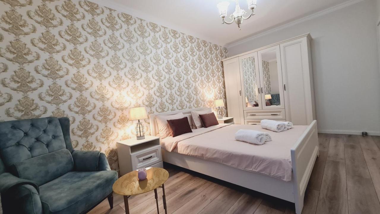 Апартаменты 5* Luxury Near Avram Iancu Sq New. Private Parking Клуж-Напока Экстерьер фото